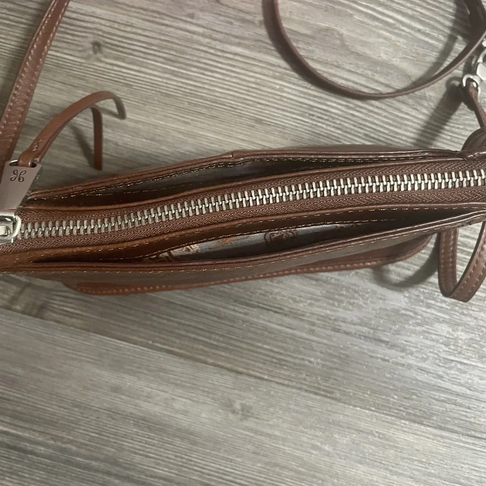 HOBO Cadence Leather CONVERTIBLE Crossbody Wristlet Shoulder Clutch In New Penny